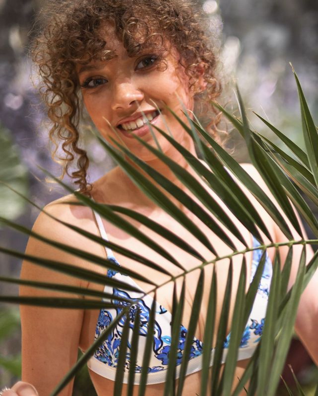 Stunning smiles 😍 

The gorgeous Tiffany is rocking sustainability with a smile, because our Ocean Bubbles Collection is ethically handmade in London using premium regenerated nylon from plastic that would otherwise pollute our planet, with fabrics and trims sourced as locally as possible, so your swimwear won’t travel further during production than it will on your vacay 👣💙

#rockadi #sustainableswimwear #rockingsustainability